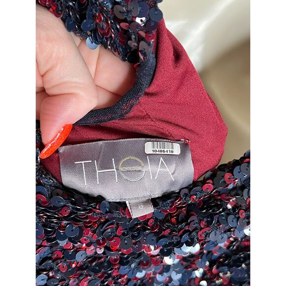 Theia Mixed Berry Sequin Dress 8 - Picture 14 of 14